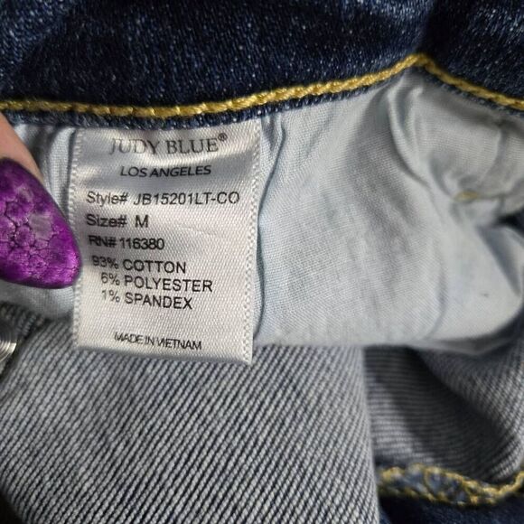 Judy Blue Women’s Shorts Size Medium Blue Denim Distressed Holes Stretchy - Picture 5 of 5